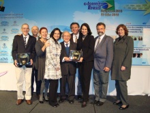 Professor Reinaldo Calixto (decano do CTC); Professor José Guerchon (Piues), Neide Gutman (CCEAD); Gianna Oliveira Roque (CCEAD); ex-ministro e reitor da Unimonte Osiris Silva;  Professor Pércio Faria (QUI); Professora Gilda Helena Bernardino de Campos (CCEAD); Professor Paulo Fernando Carneiro de Andrade (decano do CTCH);  Stella Pedrosa (CCEAD). Acervo da CCEAD.