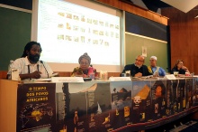 Alexandre Nascimento da ONG Converdgencia, Beatriz Moreira Costa (mãe beata de Yemanjá), frei Davi dos Santos, OFM da ONG Educafro, Maurício Aguiar Dias (Pai Maurício T´Yemonjá), e a profa. Denise Pini Rosalem da Fonseca, da PUC-Rio. Fotógrafa Camille Valbusa. Acervo do Projeto Comunicar